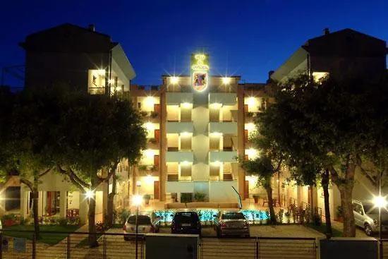 *** Hotel apartamentowy Villa La Cavaliera San Vincenzo Włochy