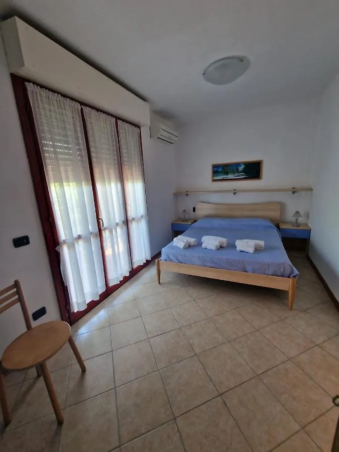 Hotel apartamentowy Villa La Cavaliera San Vincenzo