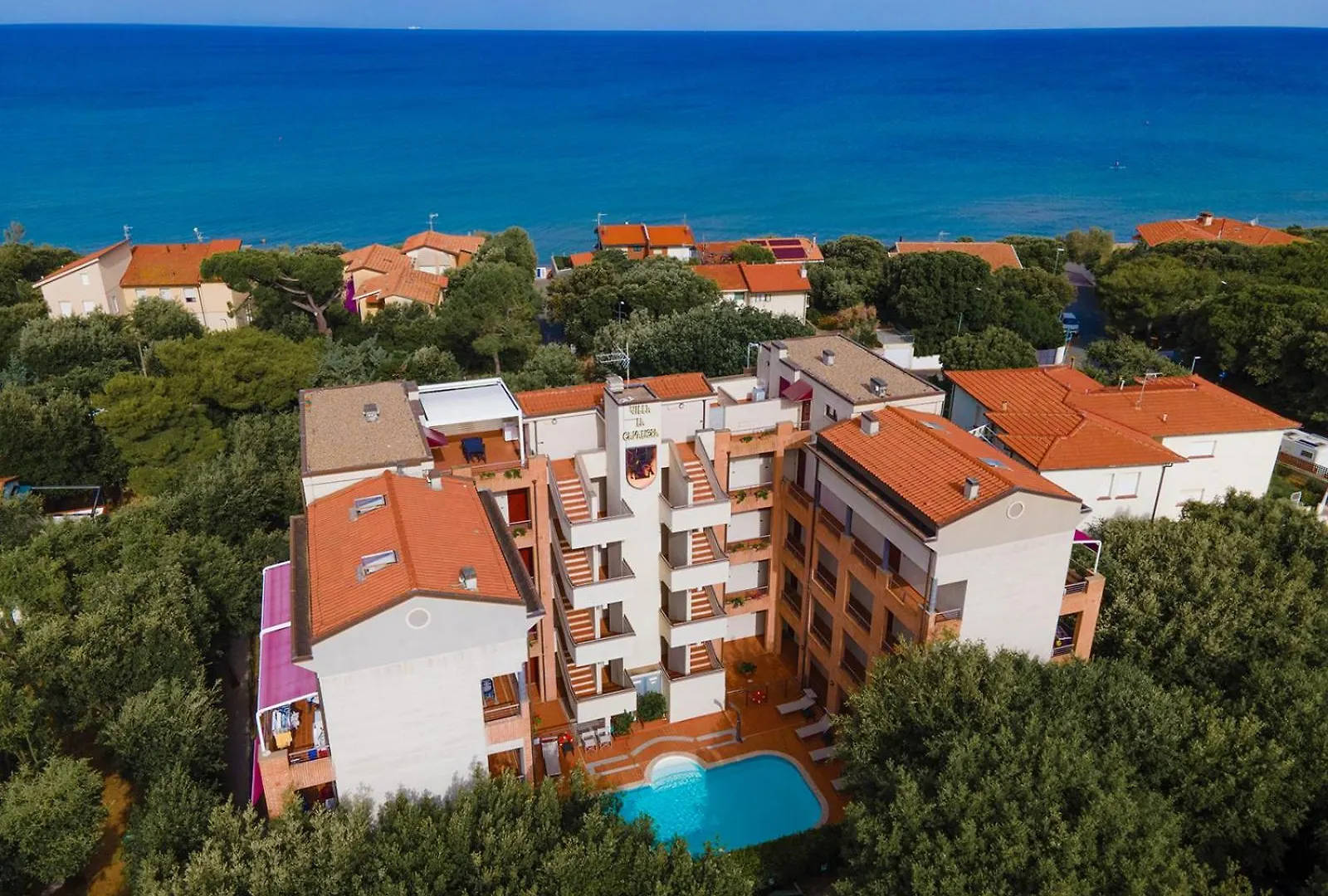 Villa La Cavaliera San Vincenzo Aparthotel