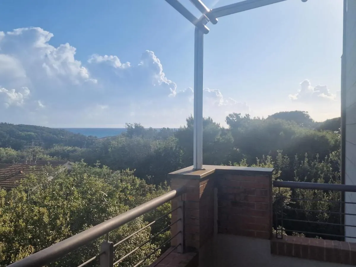 Villa La Cavaliera 3*, San Vincenzo